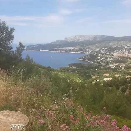 Securisee Pres Des Lecques Guest house